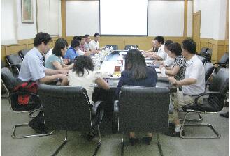 北京京儀集團總經(jīng)理一行蒞臨上自儀公司參觀交流